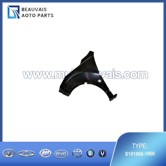S101068-1900 Left fender CS35